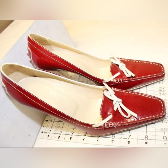 Tod's Womens Leather Square Toe Italy High Heeled Boat Shoes red 6 - Picture 13 of 16